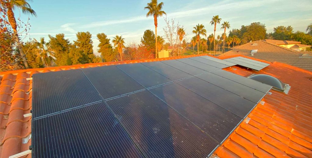 roof solar panels in bakersfield california